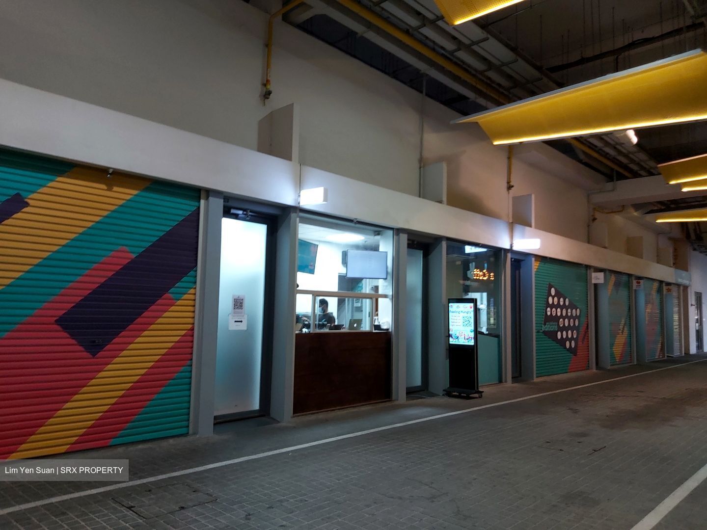 Ct Hub 2 (D12), Retail #516145951